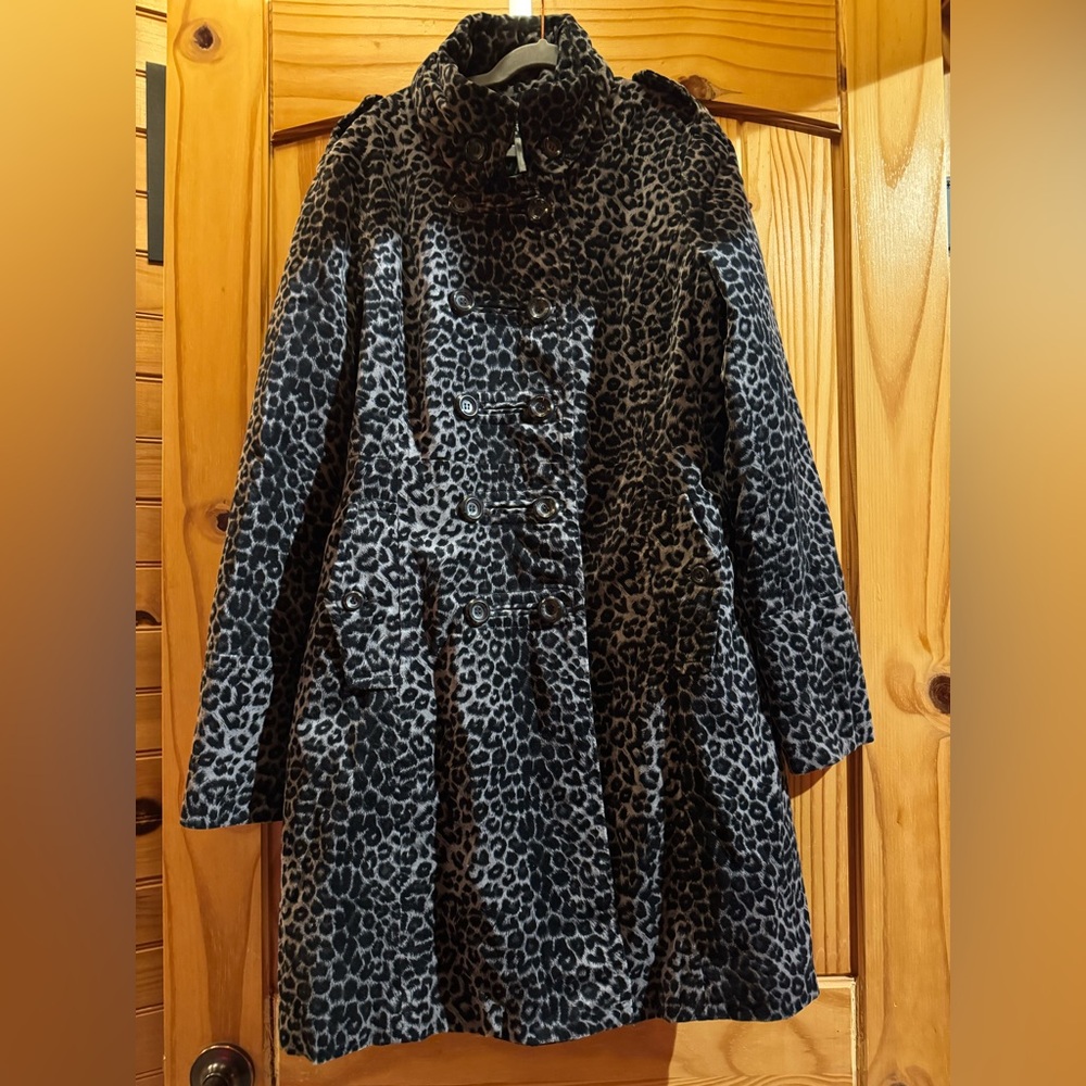 Buffalo David Bitton Black and Gray Leopard Double Breasted Jacket